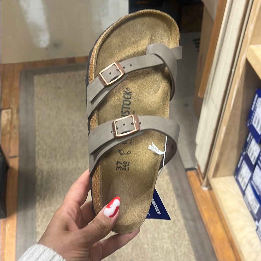 Birkenstock Women's mocca Sandals